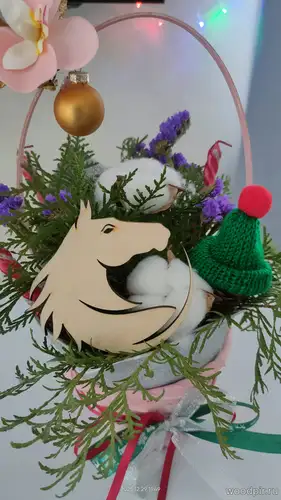 Новогоднее украшение с символом года