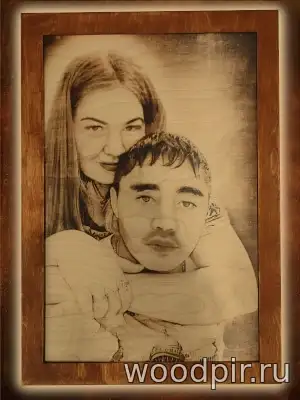 Портрет на дереве для пары